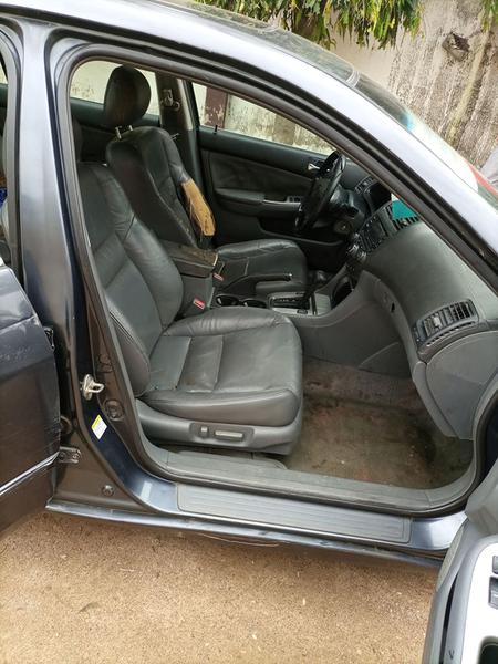 Honda Accord • 2003 • 150,000 km 8