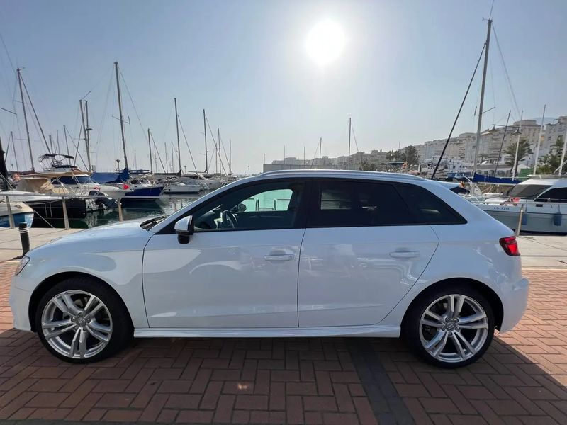 Audi A3 • 2020 • 55,000 km 4
