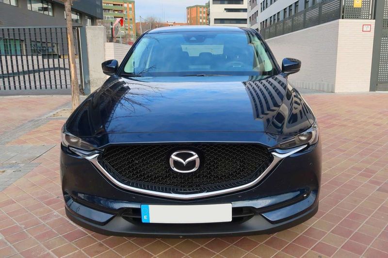 Mazda CX-5 • 2017 • 89,500 km 2