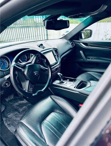 Maserati Ghibli • 2015 • 120,000 km 2