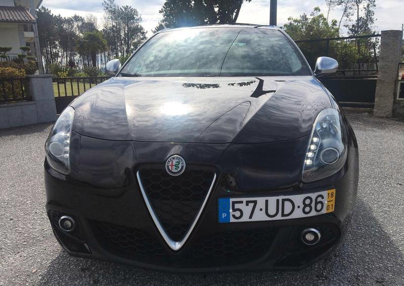 Alfa Romeo Giulietta • 2018 • 99,999 km 2