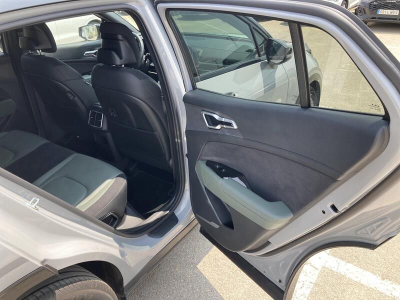Kia Sportage • 2024 • 4,955 km 26