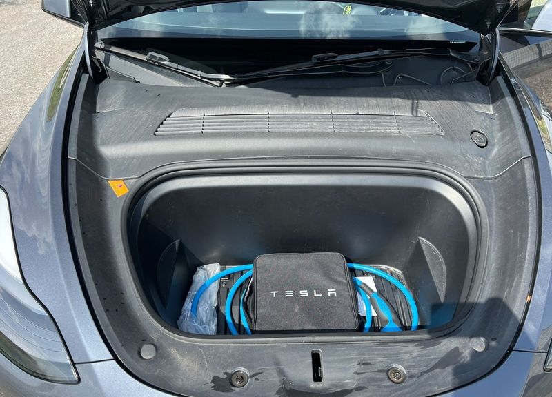 Tesla Model Y • 2021 • 68,000 km 10