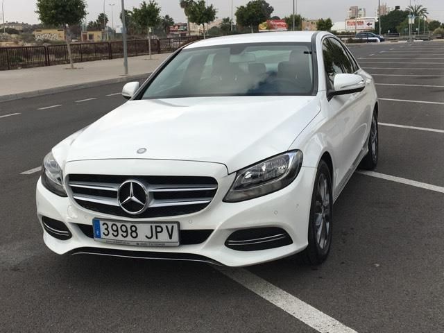 Mercedes-Benz C • 2015 • 40,000 km 11