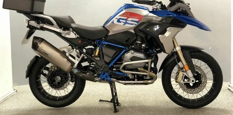 Bmw r1200gs • 2018 • 8,500 km 1
