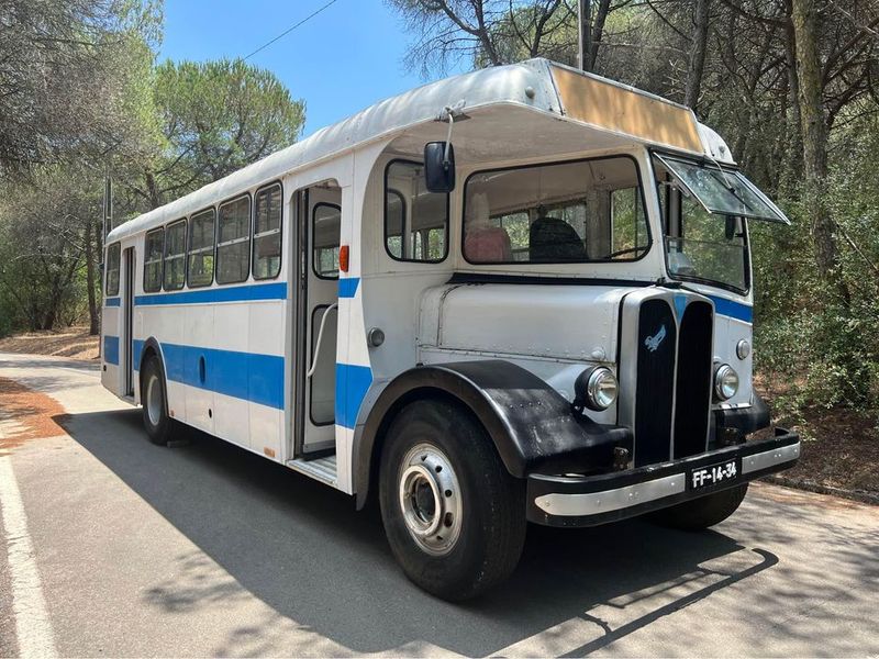 Volkswagen Vanagon • 1948 • 9,900 km 6