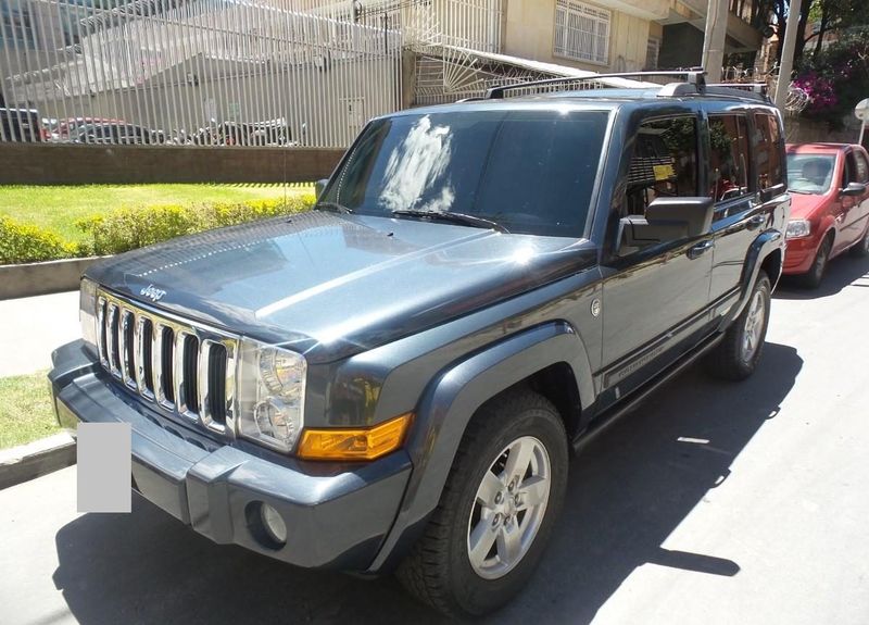 Jeep Commander • 2007 • 150,000 km 1
