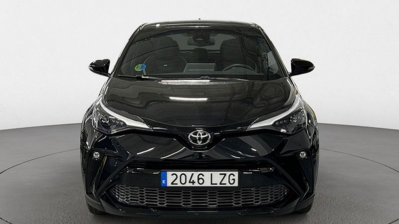 Toyota C-HR • 2022 • 11,000 km 10