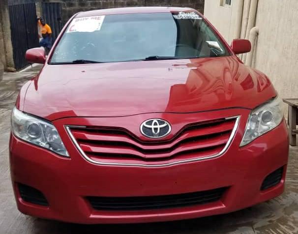 Toyota Camry • 2012 • 6,858,849 km 1