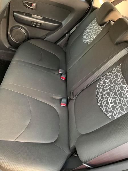 Kia Soul • 2009 • 180,000 km 4