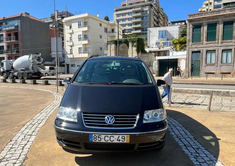 Volkswagen Sharan • 2006 • 261,656 km 1