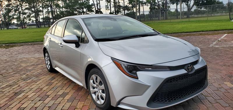 Toyota Corolla sedan • 2020 • 27,759 km 7