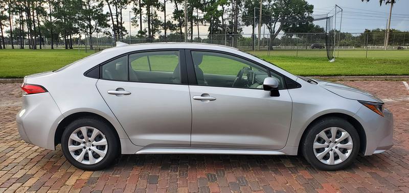 Toyota Corolla sedan • 2020 • 27,759 km 11