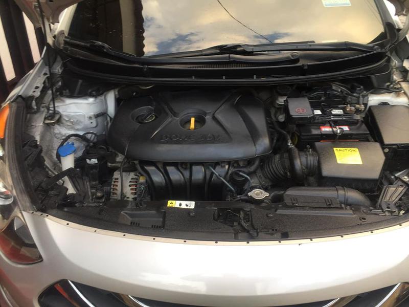 Hyundai Elantra • 2013 • 83,400 km 7