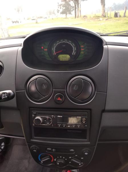 Chevrolet  • 2018 • 21,000 km 6