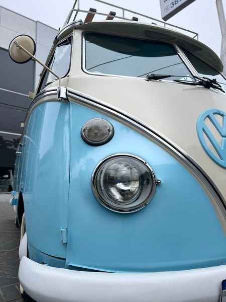 Volkswagen Multivan • 1966 • 43,500 mi 13