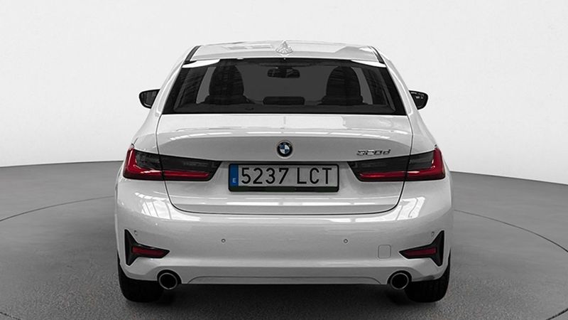 BMW 3 Series • 2019 • 106,800 km 16
