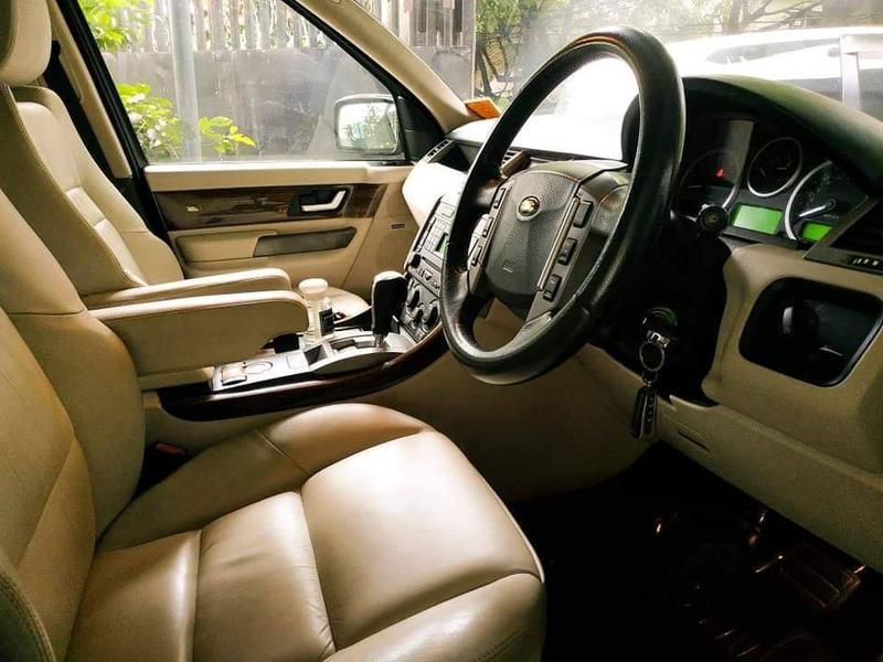 Land Rover Range Rover Sport • 2008 • 70 km 11