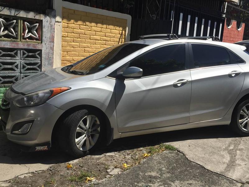 Hyundai Elantra • 2013 • 83,400 km 5