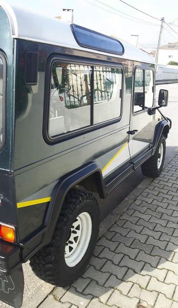 Land Rover Defender • 1993 • 200,000 km 4