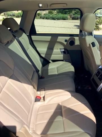 Land Rover Range Rover Sport • 2018 • 130,000 km 8