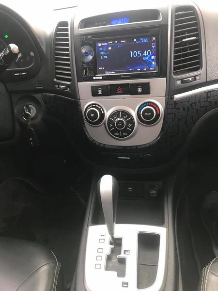 Hyundai Santa Fe • 2007 • 188,000 km 3