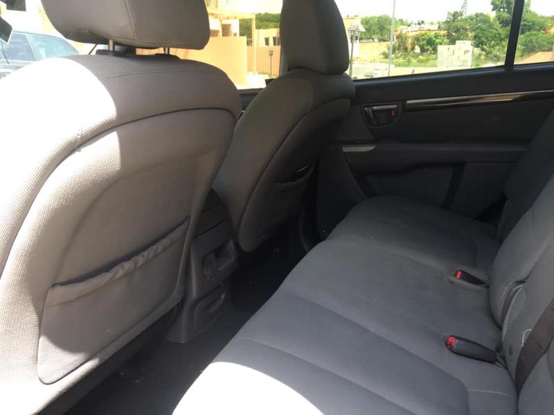 Hyundai Santa Fe • 2010 • 115,000 km 7