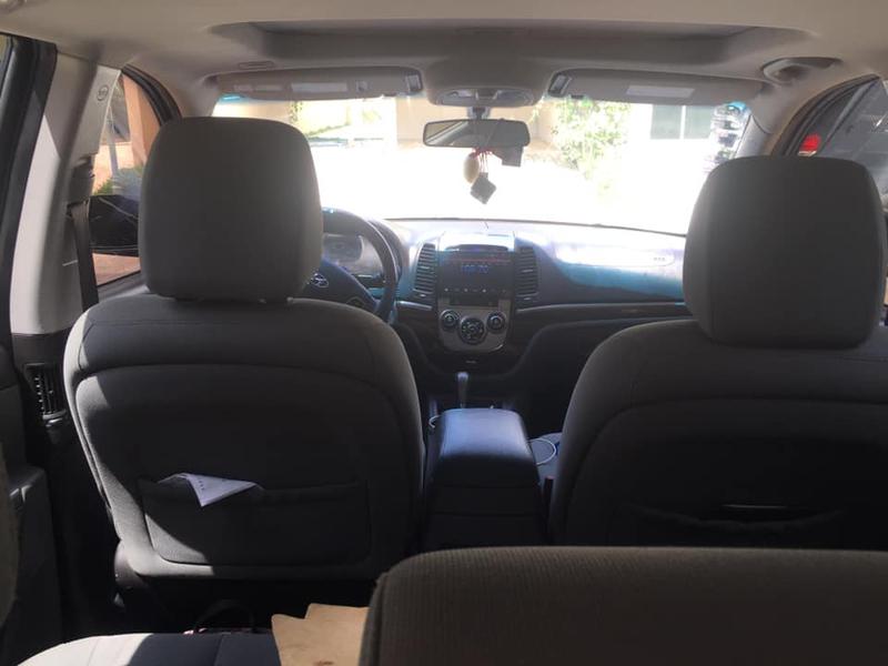 Hyundai Santa Fe • 2010 • 115,000 km 5