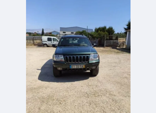 Jeep Grand Cherokee • 2001 • 253,000 km 1