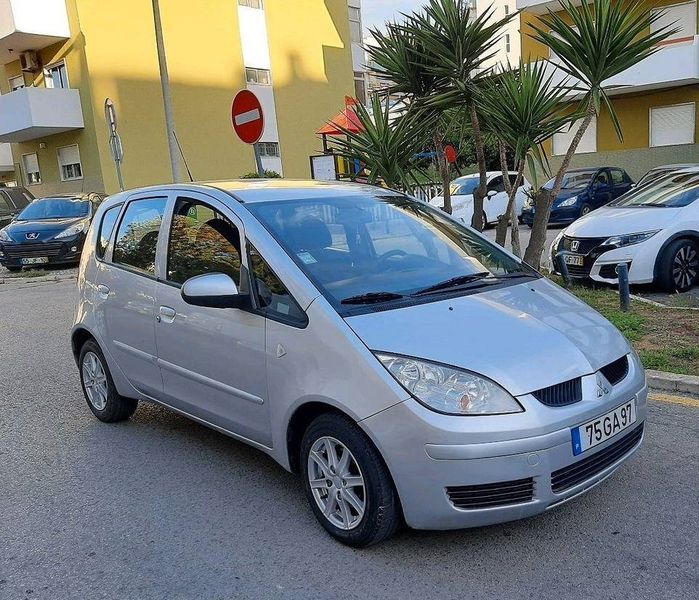 Mitsubishi Colt • 2008 • 169,999 km 7
