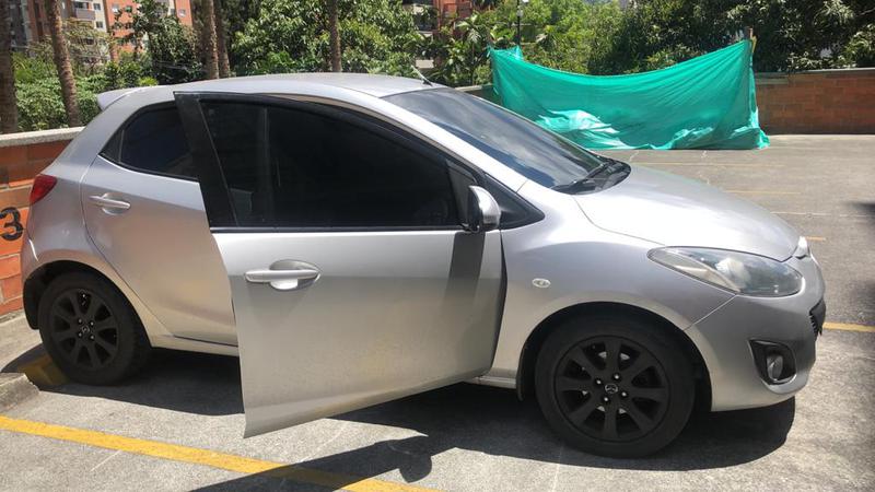 Mazda 2 • 2011 • 136,000 km 11