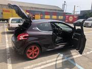 Peugeot RCZ • 2014 • 45,000 km 10
