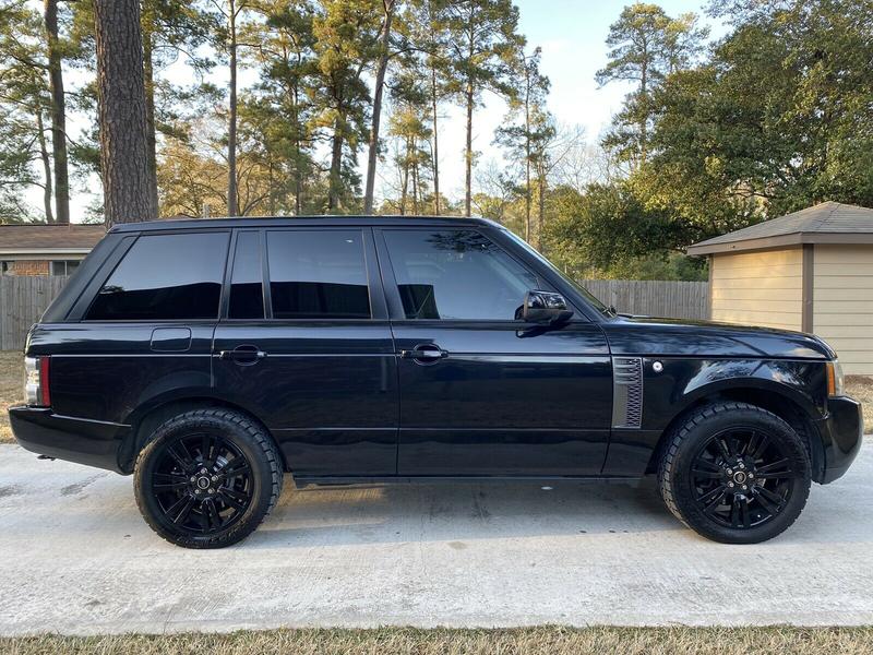 Land Rover Range Rover • 2010 • 130,000 km 8