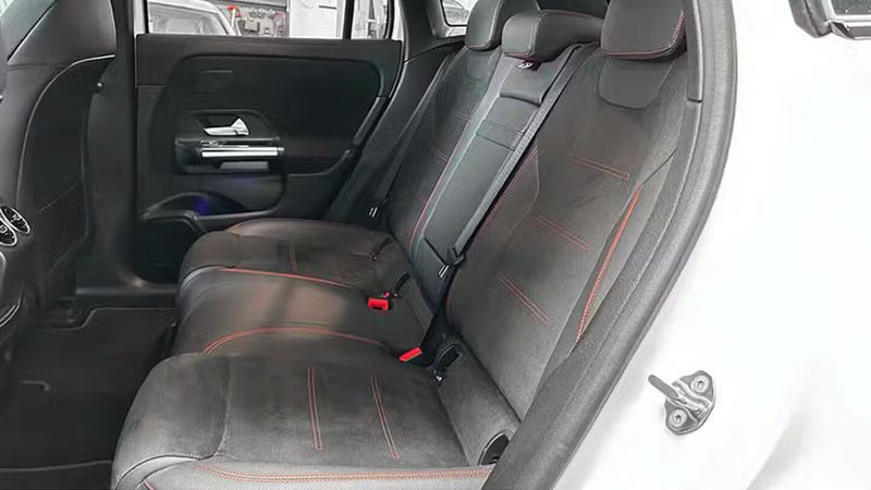 Mercedes-Benz GLA • 2022 • 41,017 km 21