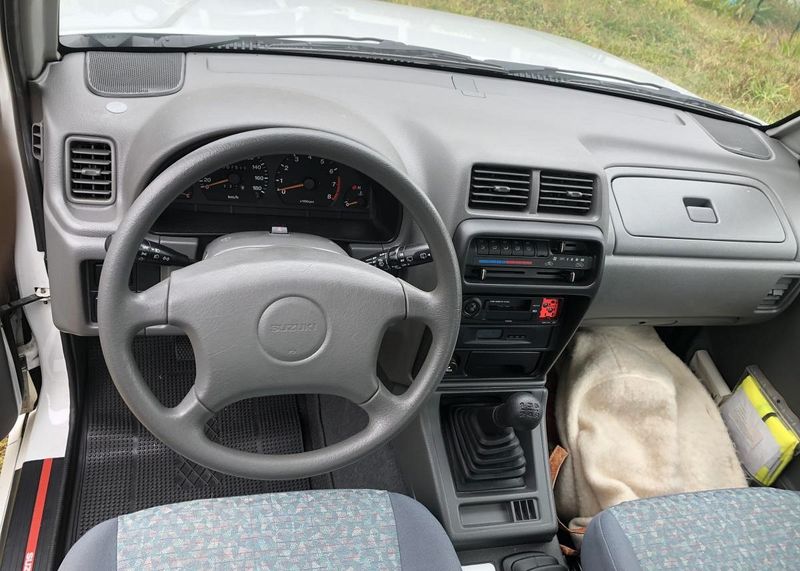 Suzuki Swift Dzire • 1998 • 5,000 km 5