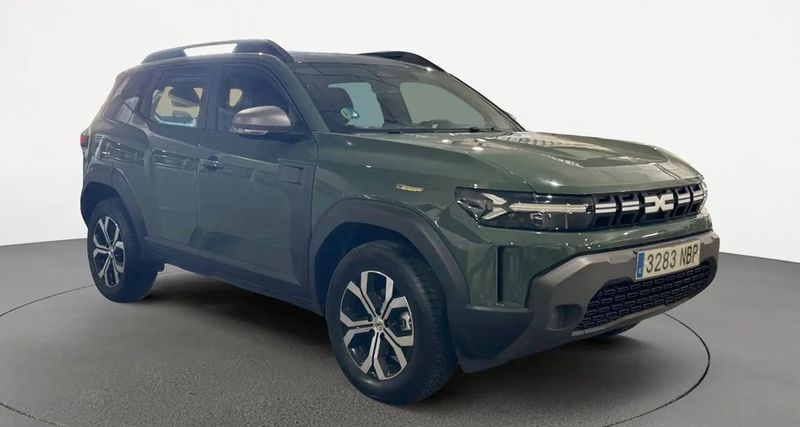 Dacia Duster • 2025 • 4,598 km 2