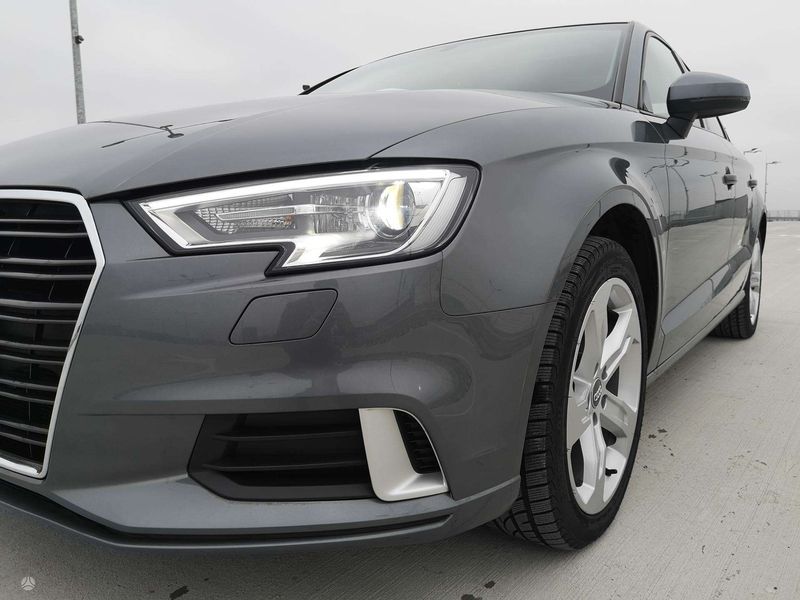 Audi A3 • 2017 • 77,175 km 7