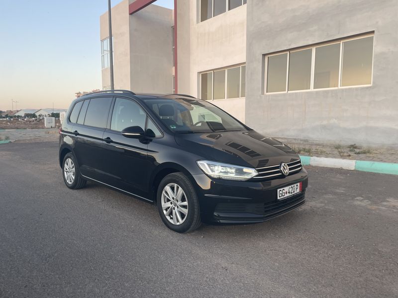 Volkswagen Touran • 2020 • 190,000 km 1