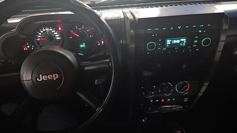 Jeep Wrangler • 2008 • 212,000 km 3