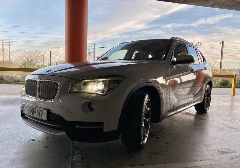 BMW X1 • 2013 • 179,999 km 1