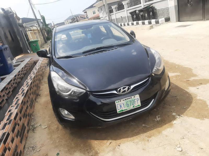Hyundai Elantra • 2013 • 125,000 km 8