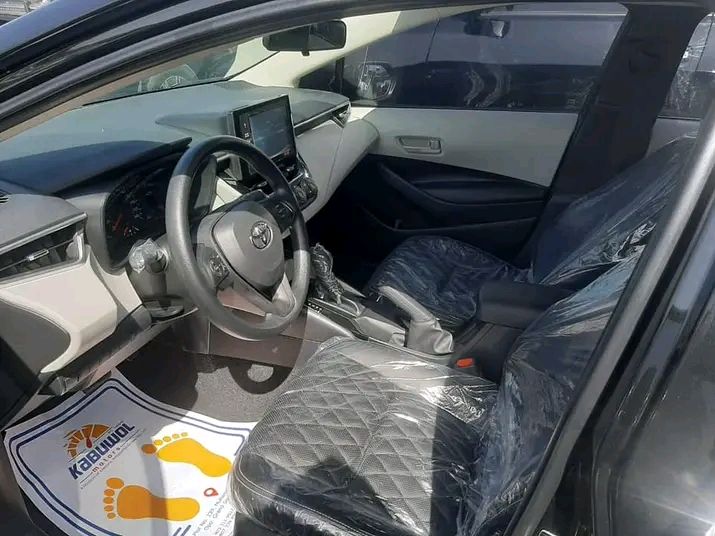 Toyota Corolla • 2020 • 50,000 km 3