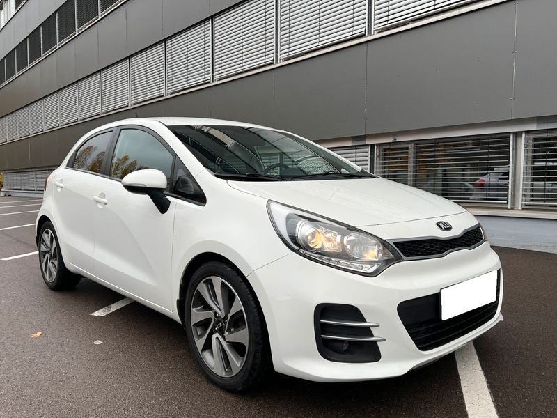 Kia Rio • 2016 • 124,000 km 3