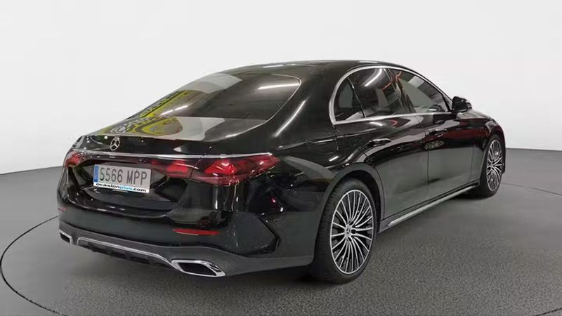 Mercedes-Benz E • 2024 • 55,299 km 27