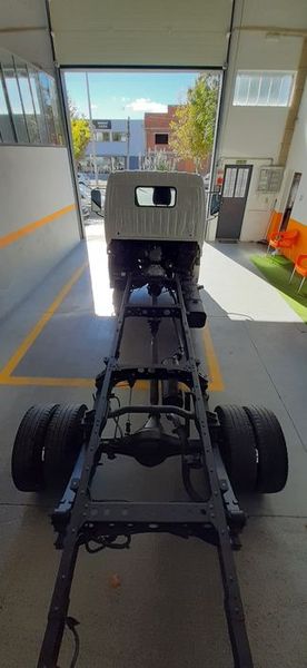 Toyota Dyna • 2007 • 177,000 km 3