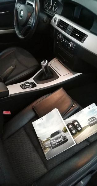 BMW 3 Series • 2009 • 193,000 km 3