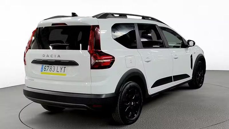 Dacia Dokker • 2022 • 31,533 km 3