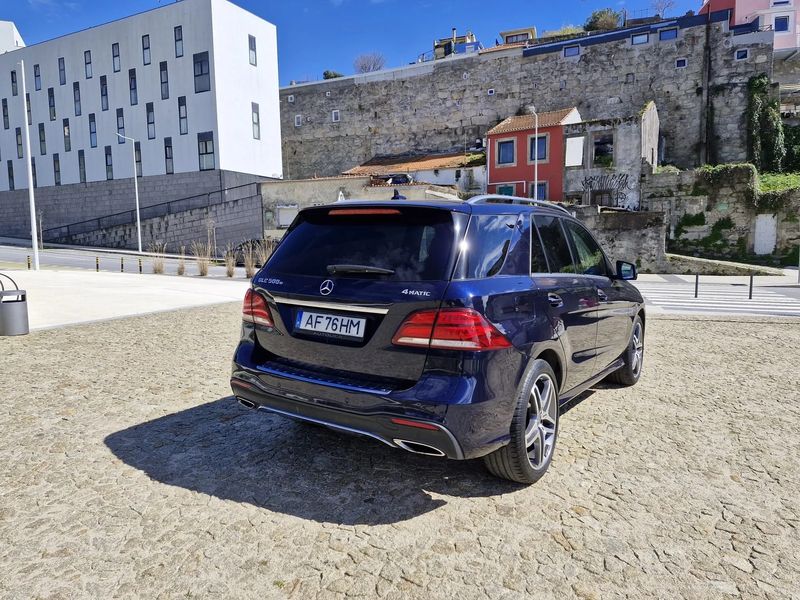 Mercedes-Benz GLE • 2016 • 122,000 km 3
