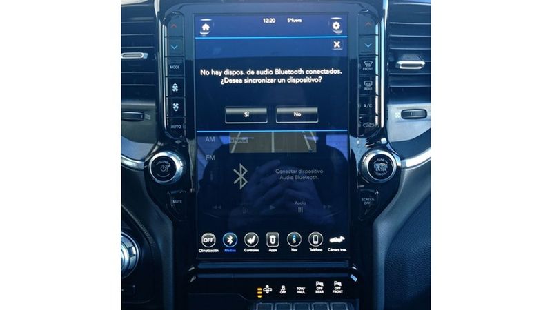 Dodge RAM • 2021 • 56,000 km 12