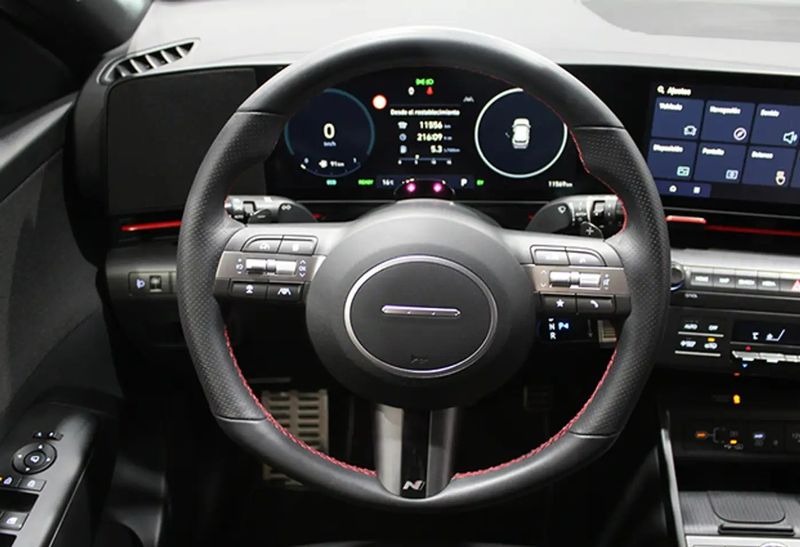 Hyundai Kona • 2023 • 11,569 km 14